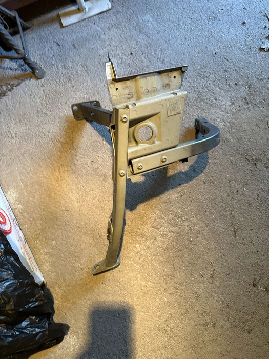 Audi A8 4.2 fsi 350ps 2007g.