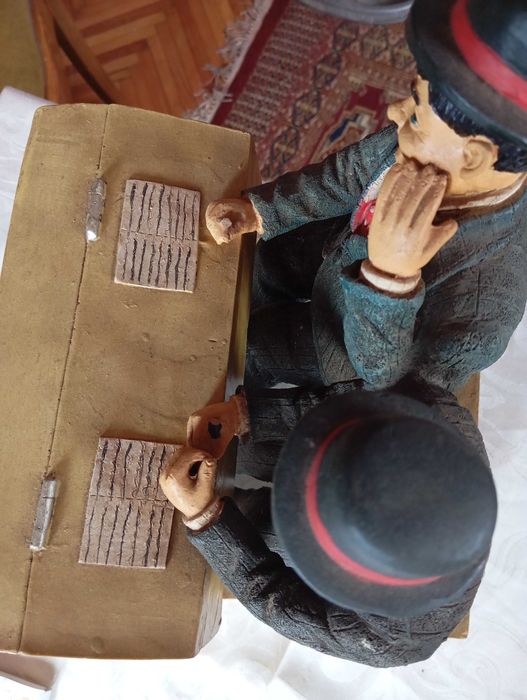 Statuetă Stan și Bran