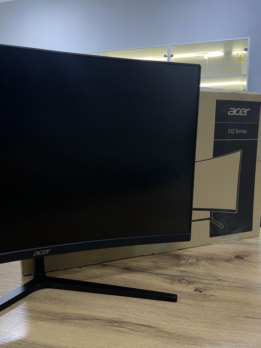 Монитор Acer E12 в продаже
