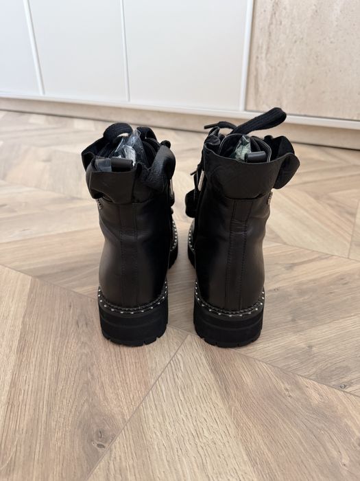 Кубинки Liu Jo от естествена кожа