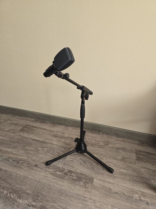 Продам микрофон Sennheiser E906