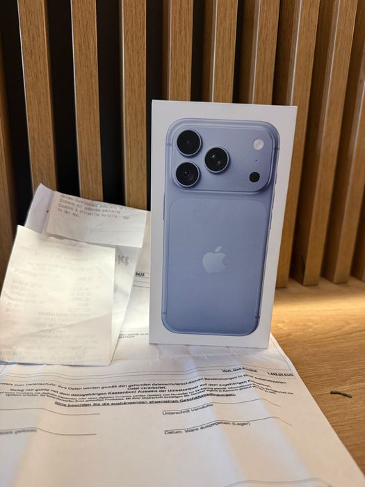 Iphone 18 Pro , Glacier  , 256 , nou , garantie , model europa !!