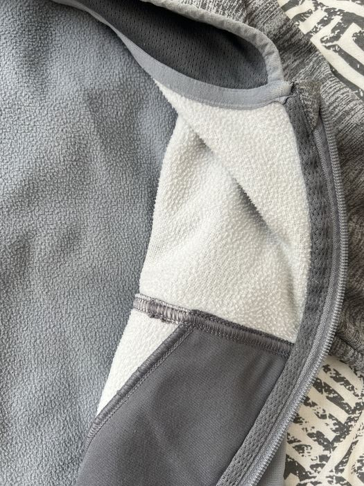 Bluza cu fermoar Under Armour ca si NOUA