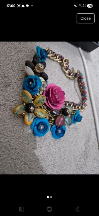 Colier florale multicolore