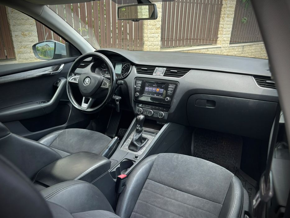 Skoda Octavia SCOUT • 4X4 •Automata DSG • 2.0 TDI • 184 CP •