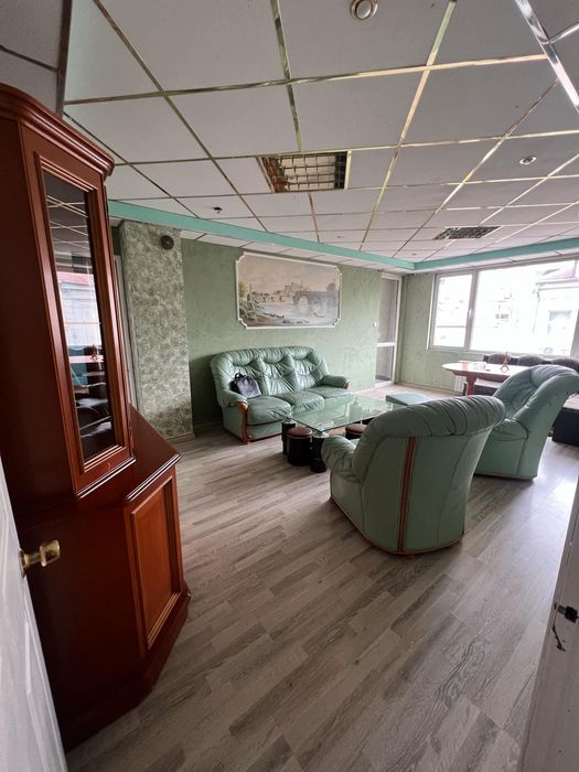 Дава се под наем Тристаен апартамент в София, Зона Б-5 - 90 кв.м за 650 € - Снимка #1