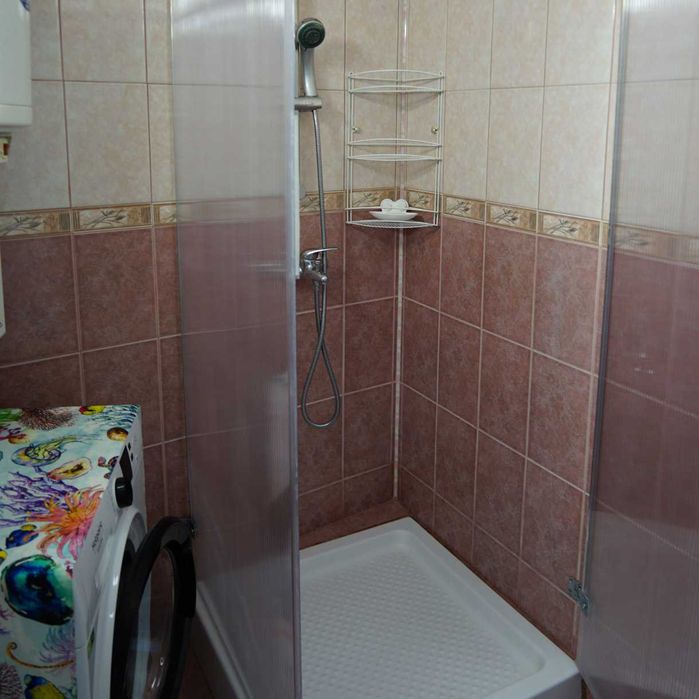 Дава се под наем Двустаен апартамент в Карлово - 59 кв.м за 433.5 € - Снимка #17