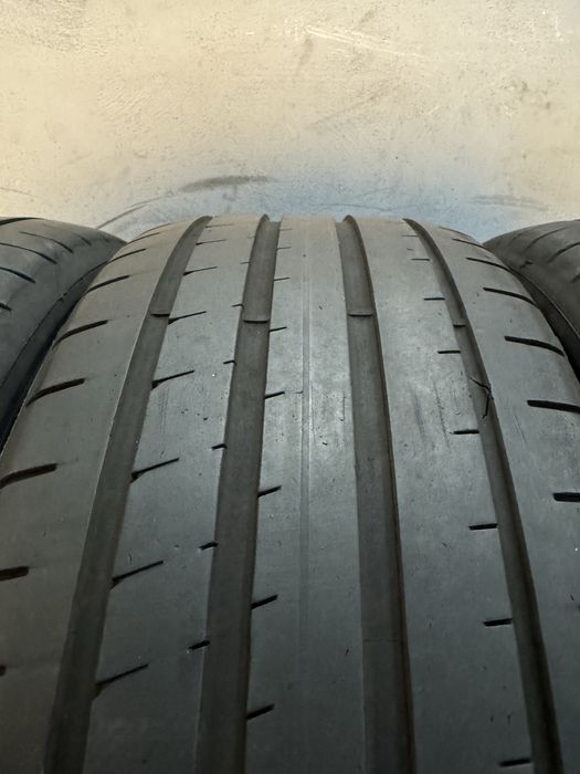 Гуми 225/45/17 GOOD YEAR Eagle F1