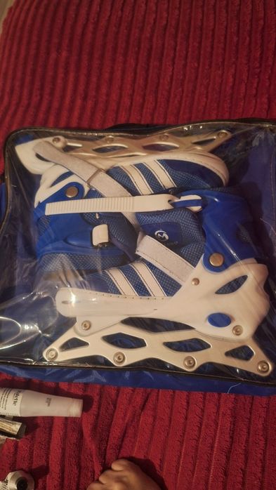 Продам ролики за 10.000