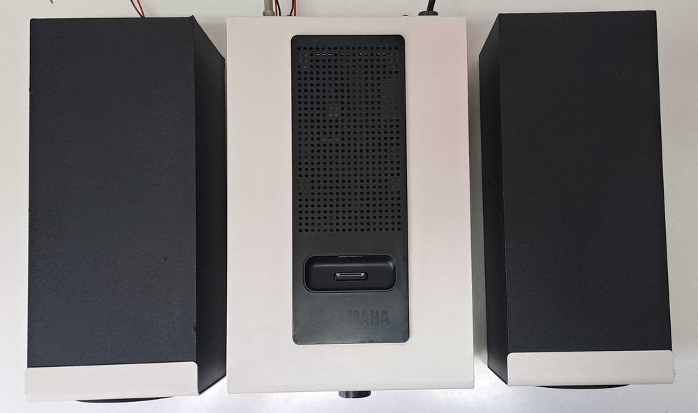 Yamaha CRX 040 minisistem stereo CD USB compact sistem cu boxe muzica