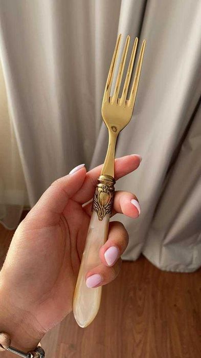 Столовый прибор "Bugatti"