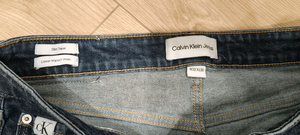 Дънки Calvin Klein