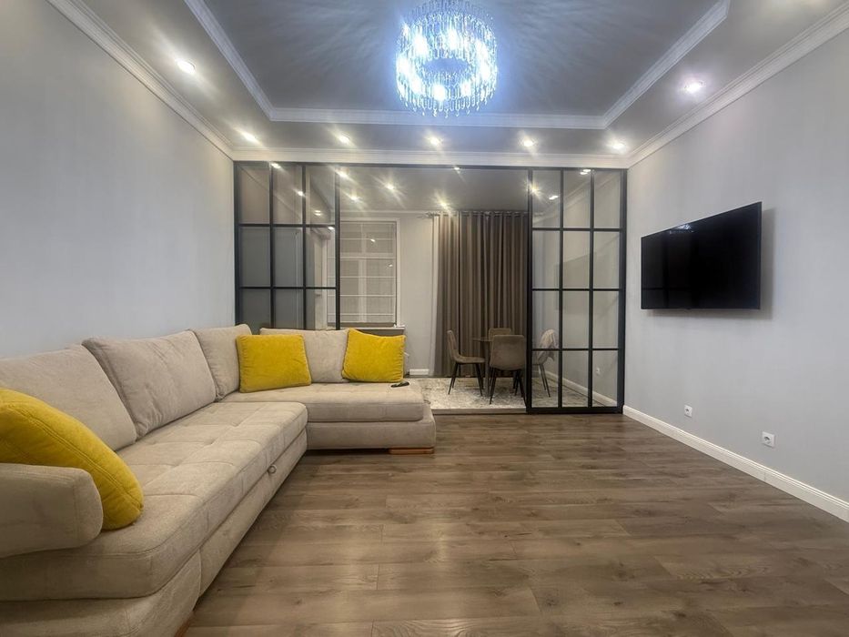 Продаётся 3 комнатная квартира