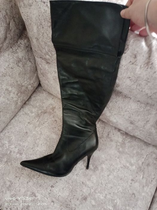 Продам сапоги женские