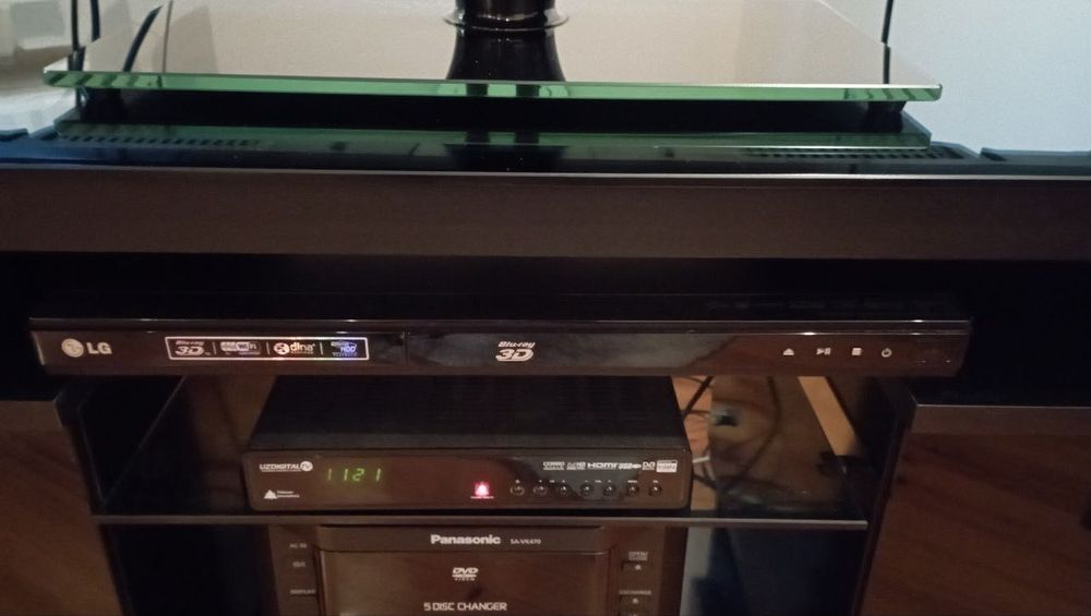 3D Roison телевизор продаётся