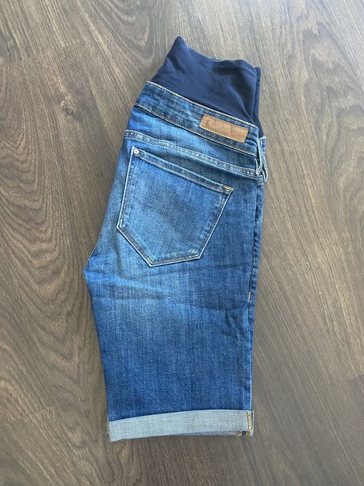 Pantaloni scurti gravida