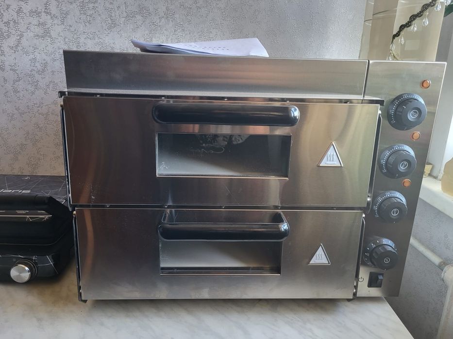 Продам пиццу печь