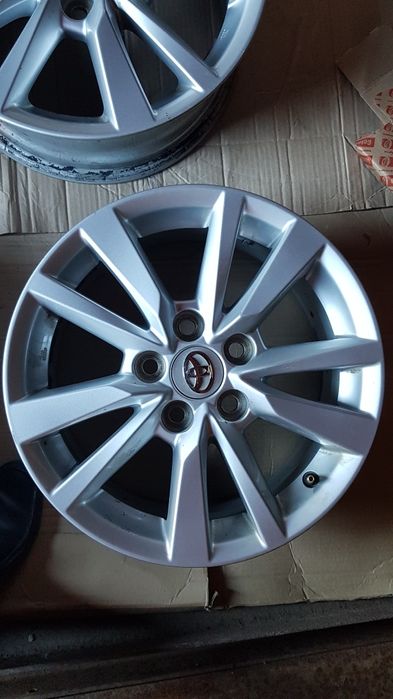 диски Toyota camry 70