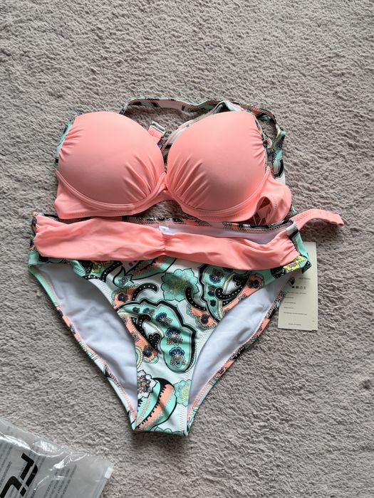 costum de baie M