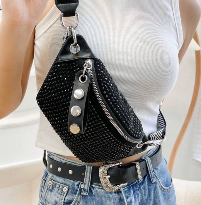 Малка дамска чанта