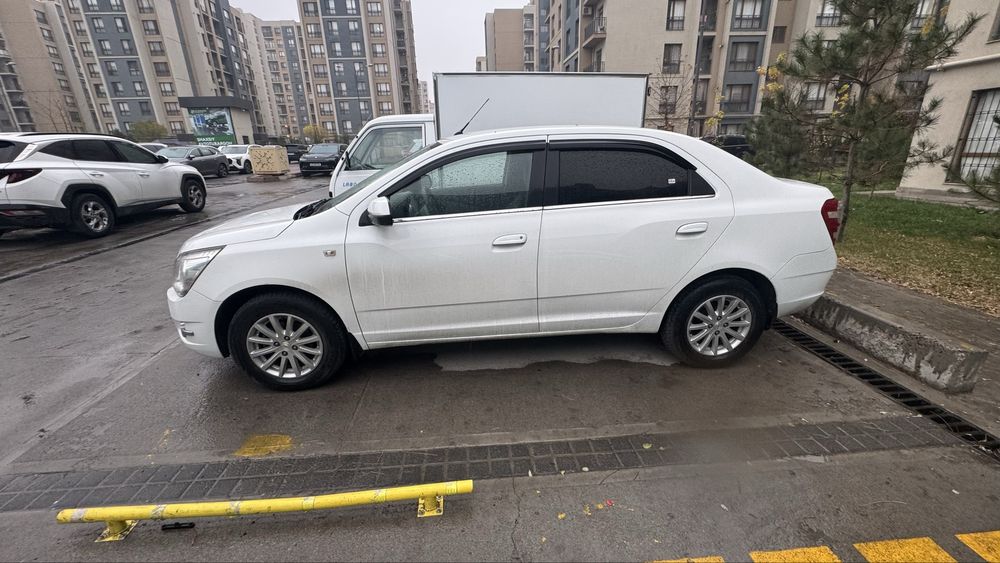 Продаю Chevrolet Cobalt 2015 года