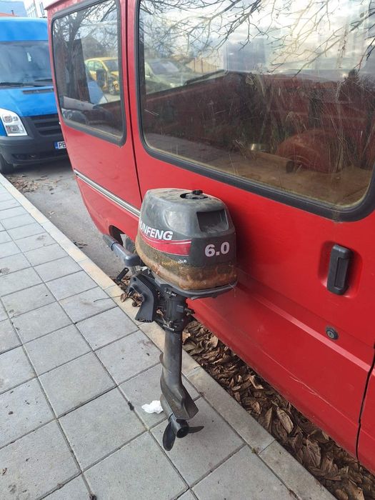 Лодка с 3 двигателя