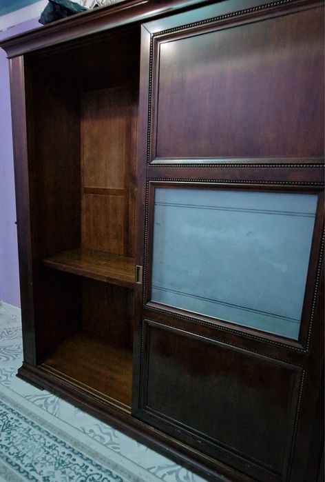 Шкаф купе. Өте жақсы күйде.