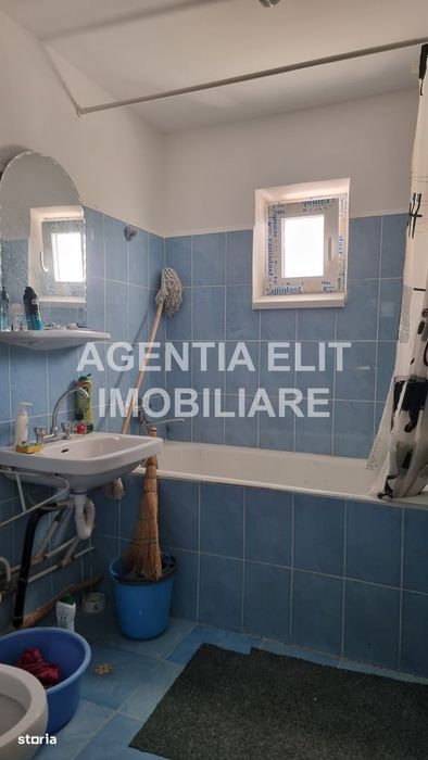 Apartament 2 camere, zona Grivita