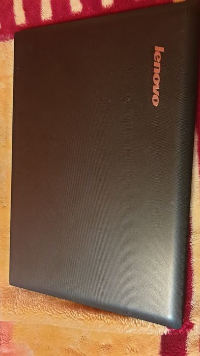 laptop lenovo + încărcător