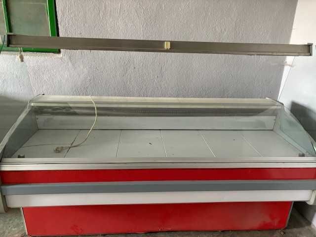 Vitrină frigorifică orizontală