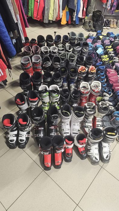 Clapari ski mai multe modele