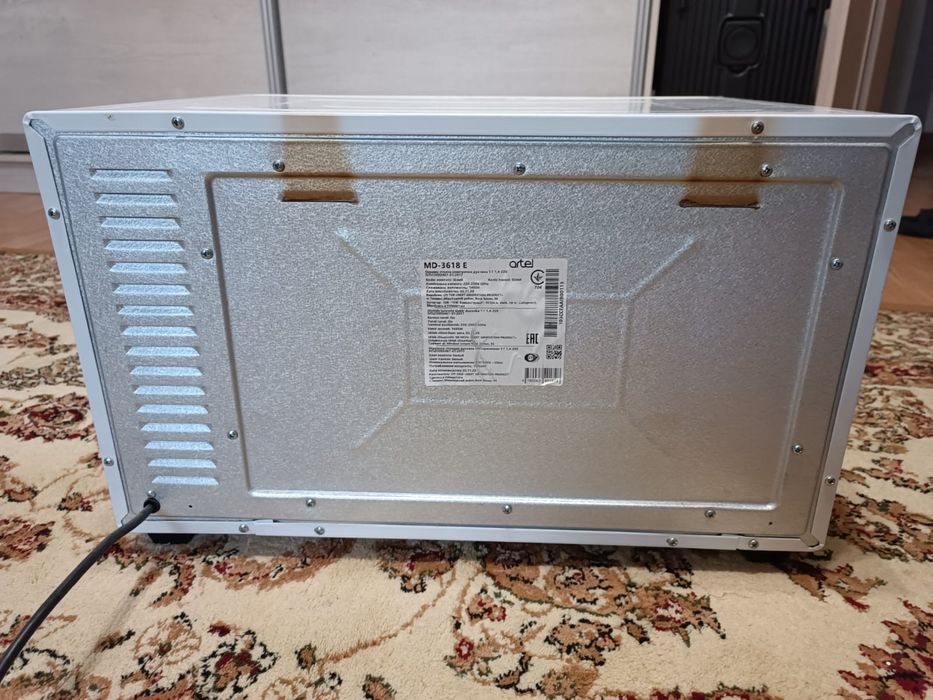 Продам электро-печь Artel