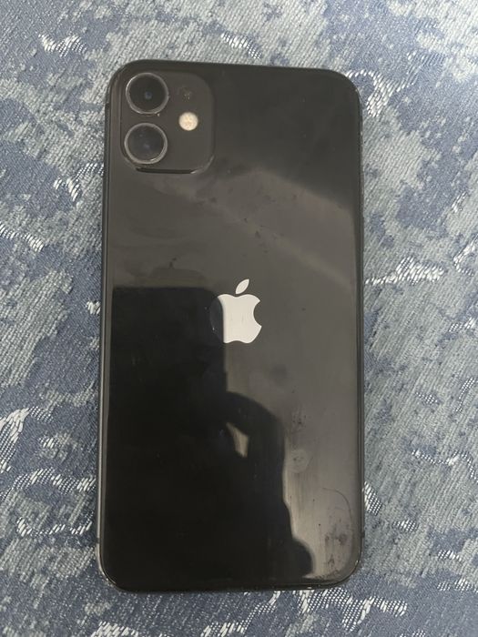 Iphone           11