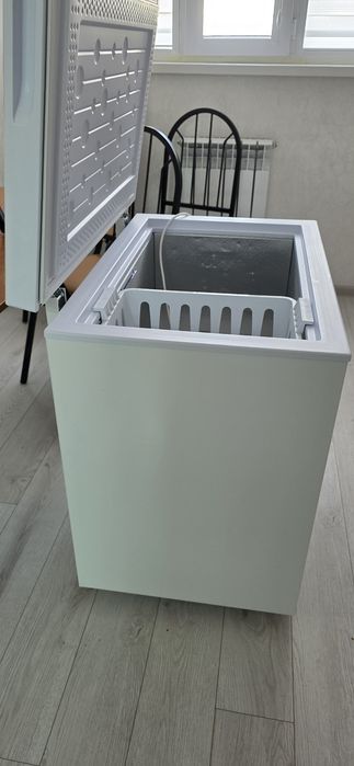 Продам морозильную камеру