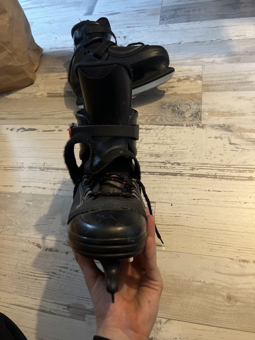 Patine marimea:32,33,34,35,36