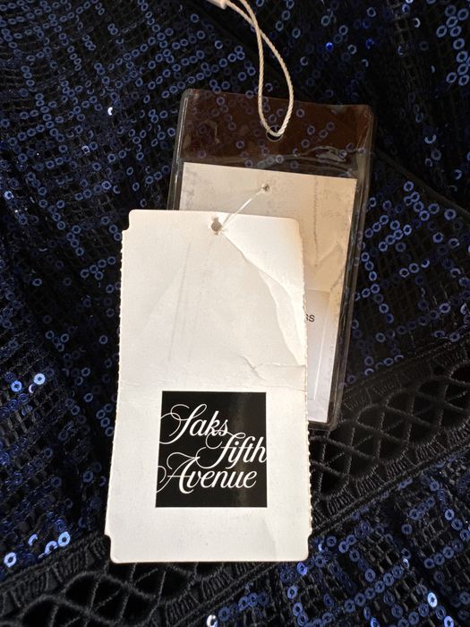 Продам новое вечернее платье