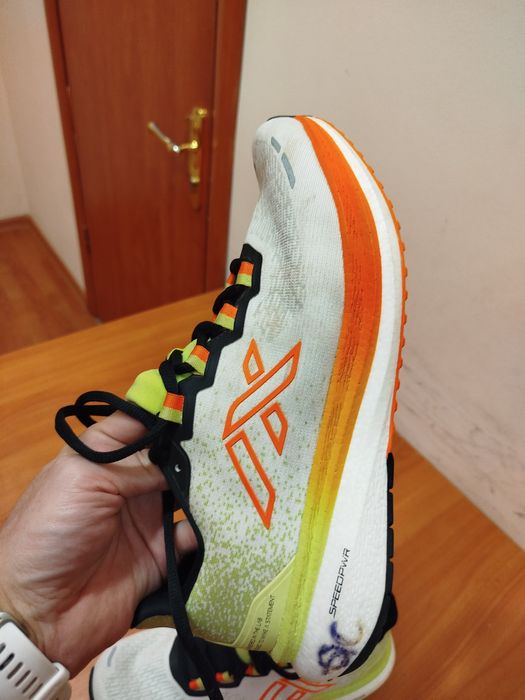 Беговые кроссовки Athlex Ice 280 см