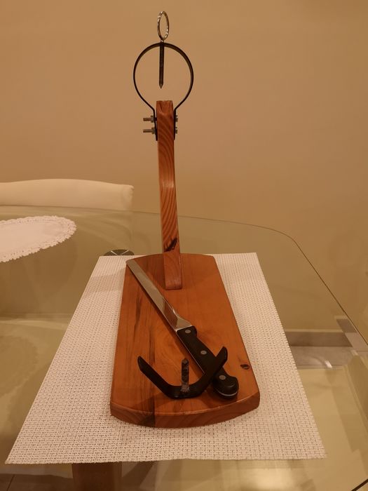 Хамонеро, оригинално от Испания.