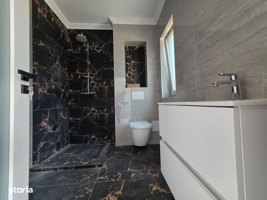 Casa tip duplex cu 4 camere, cartier Izvor, Tarlungeni