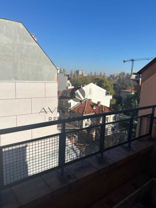 Продава се Тристаен апартамент в Пловдив, Център - 92 кв.м за 1386 €/кв.м - Снимка #16