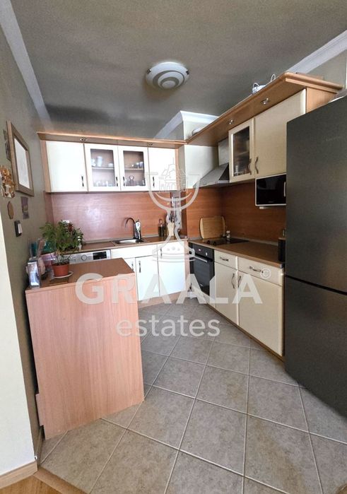 Продава се Двустаен апартамент в София, Борово - 88 кв.м за 2614 €/кв.м - Снимка #1