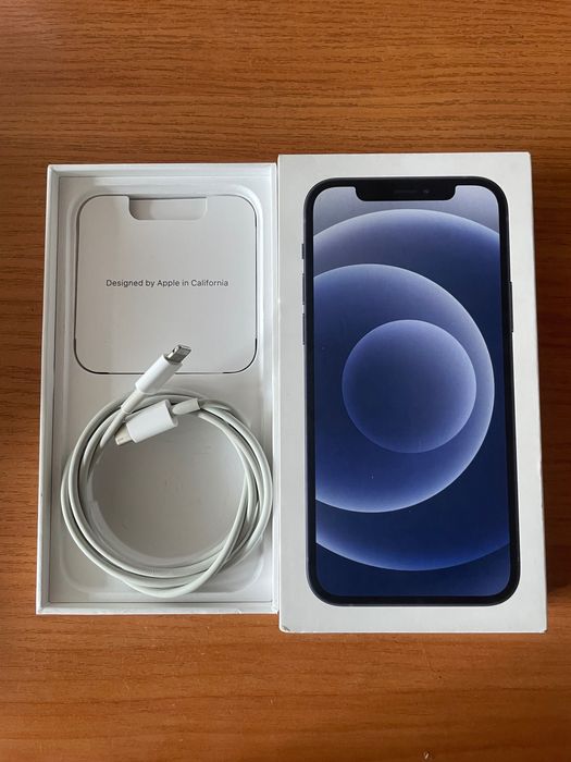 iPhone 12, 64gb.