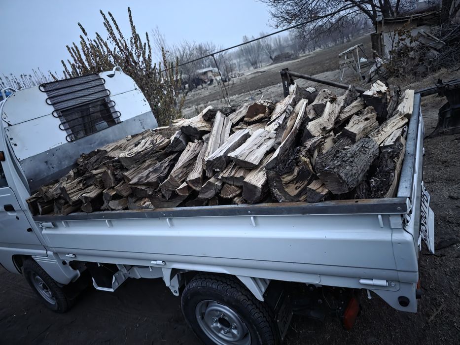 Utin sotiladi dastafka bor