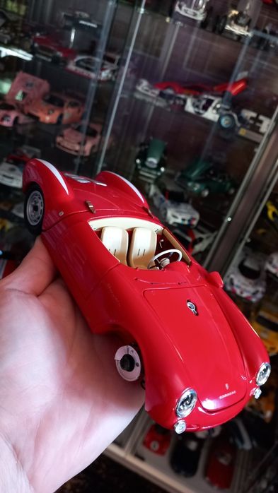 Schuco Porsche 550 spyder 1/18