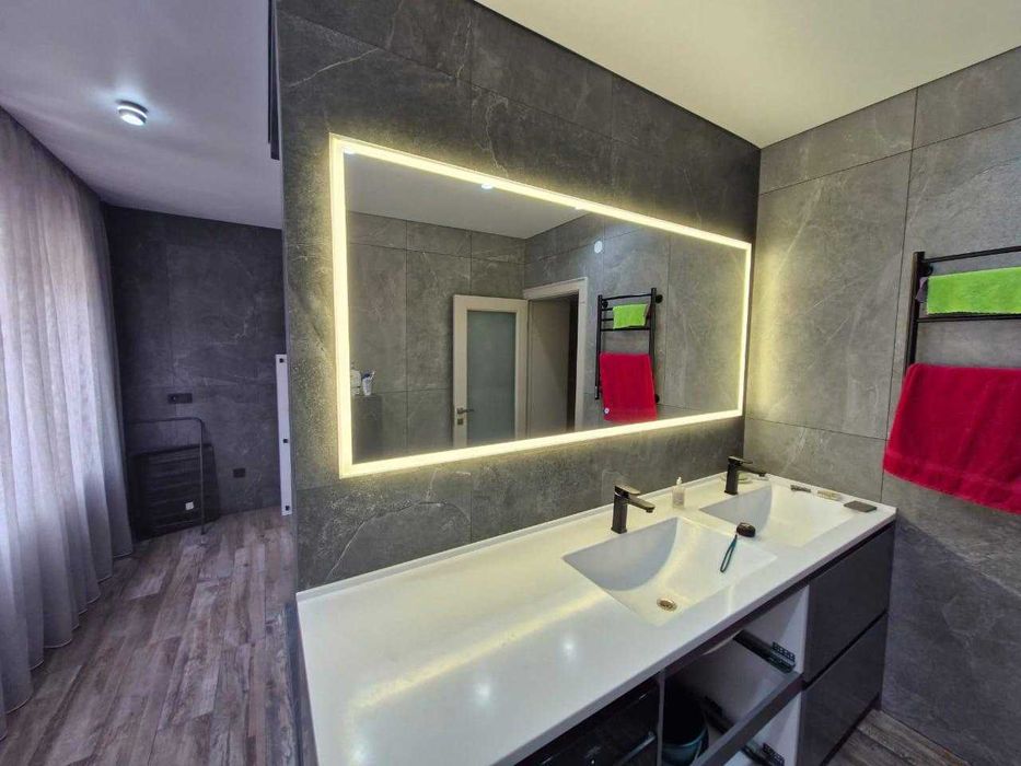 Зеркало с подсветкой