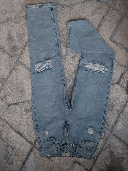 Продам джинсы женские