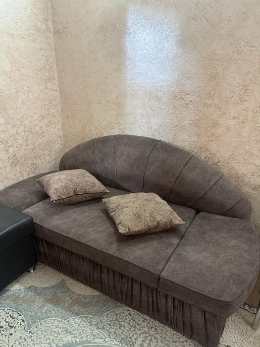 Продам две тахты недорого