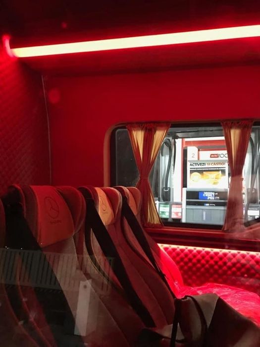 Transport Romania Austria Germania Persoane Colete auto pe platforma