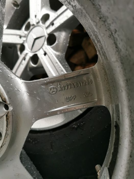 jante originale Mercedes + senzori + anvelope iarna 215 65 R17 DOT2820