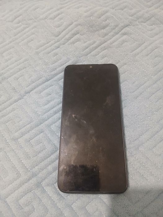 Realme C30 32+..